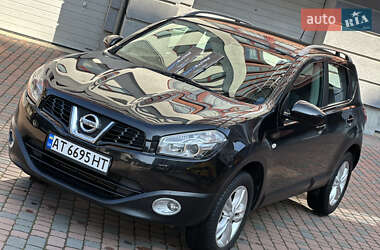 Позашляховик / Кросовер Nissan Qashqai 2011 в Івано-Франківську