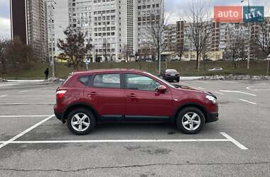 Позашляховик / Кросовер Nissan Qashqai 2012 в Києві