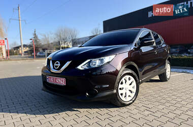 Внедорожник / Кроссовер Nissan Qashqai 2014 в Виннице