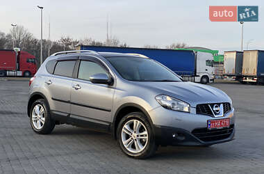 Позашляховик / Кросовер Nissan Qashqai 2011 в Радивиліві