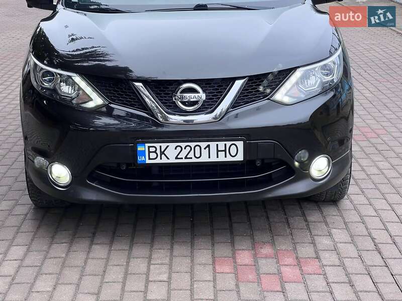 Позашляховик / Кросовер Nissan Qashqai 2014 в Рокитному