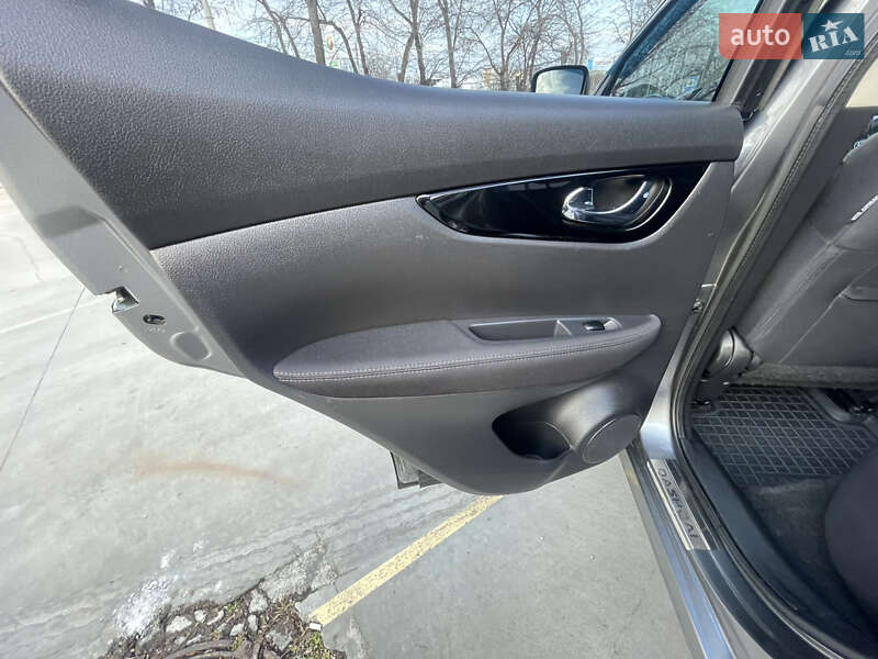 Позашляховик / Кросовер Nissan Qashqai 2014 в Одесі