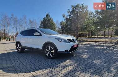 Внедорожник / Кроссовер Nissan Qashqai 2017 в Дрогобыче