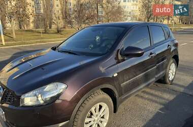 Внедорожник / Кроссовер Nissan Qashqai 2013 в Южноукраинске