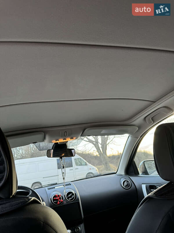 Внедорожник / Кроссовер Nissan Qashqai 2010 в Галиче