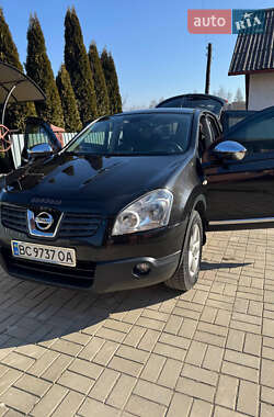 Позашляховик / Кросовер Nissan Qashqai 2008 в Львові