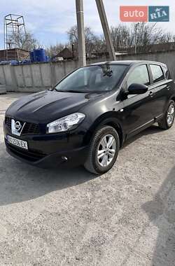 Внедорожник / Кроссовер Nissan Qashqai 2011 в Тернополе