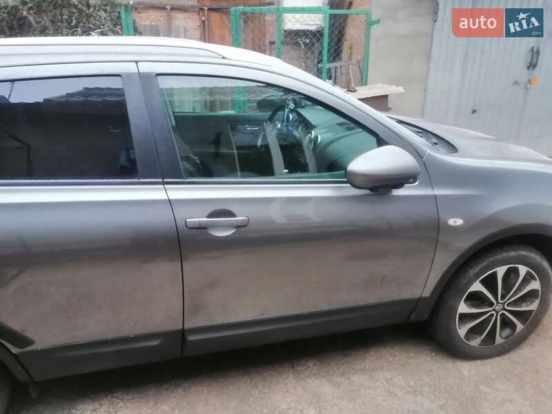 Внедорожник / Кроссовер Nissan Qashqai 2012 в Ровно