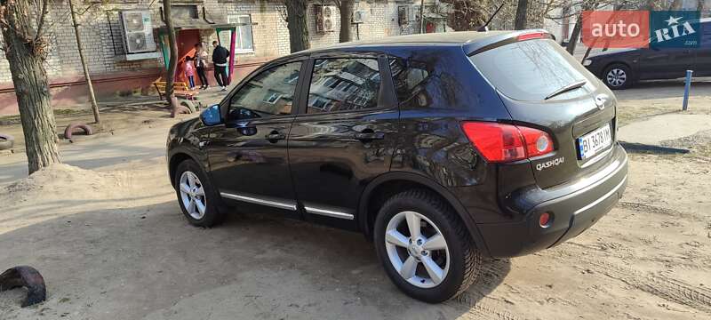 Внедорожник / Кроссовер Nissan Qashqai 2008 в Кременчуге