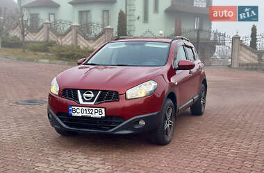 Позашляховик / Кросовер Nissan Qashqai 2010 в Чернівцях