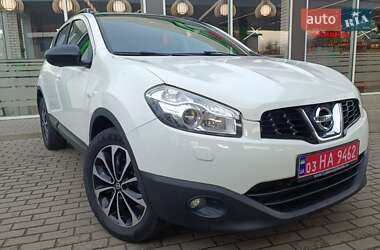 Позашляховик / Кросовер Nissan Qashqai 2013 в Житомирі