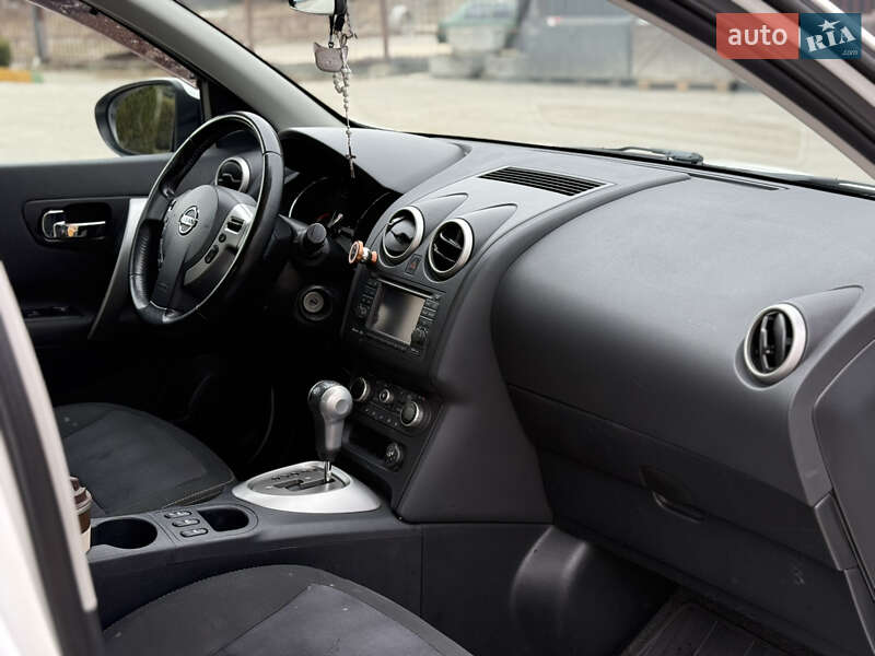 Внедорожник / Кроссовер Nissan Qashqai 2013 в Ивано-Франковске