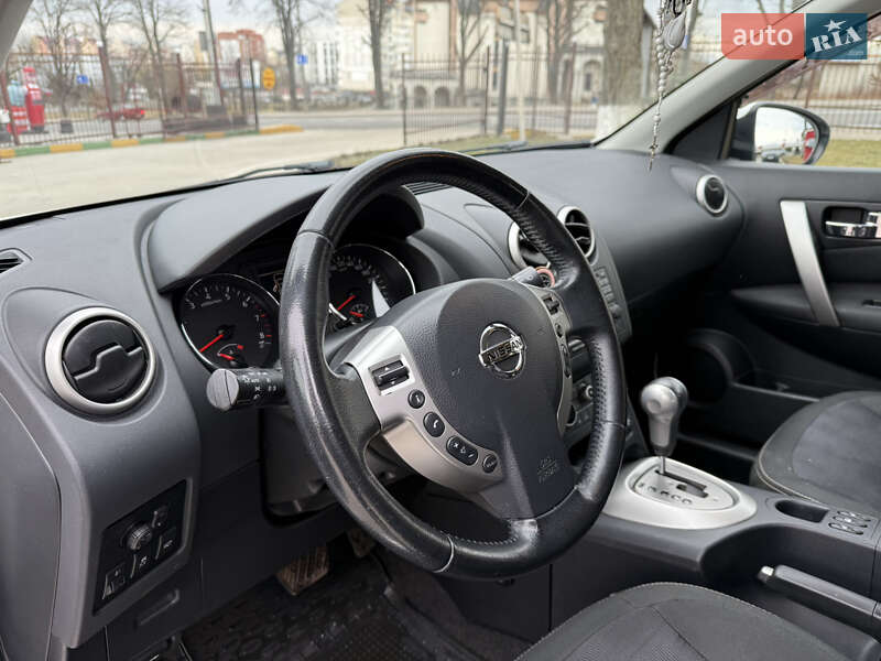 Внедорожник / Кроссовер Nissan Qashqai 2013 в Ивано-Франковске