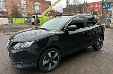 Внедорожник / Кроссовер Nissan Qashqai 2015 в 