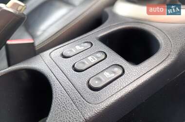 Позашляховик / Кросовер Nissan Qashqai 2013 в 