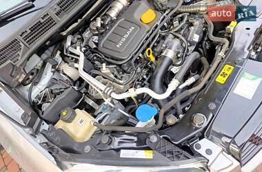 Позашляховик / Кросовер Nissan Qashqai 2013 в 