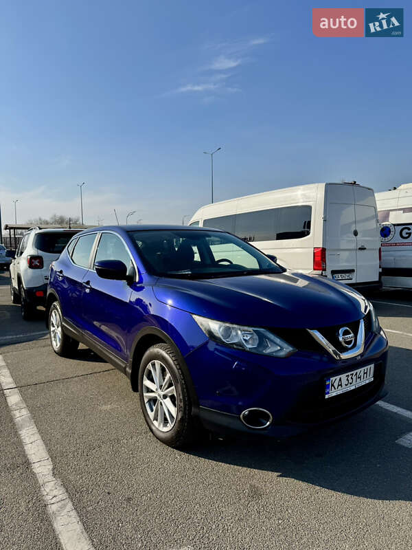 Nissan Qashqai 2015