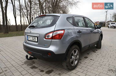 Позашляховик / Кросовер Nissan Qashqai 2011 в 