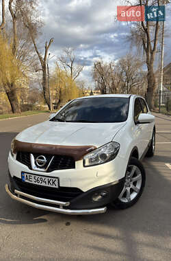 Внедорожник / Кроссовер Nissan Qashqai 2011 в Кривом Роге