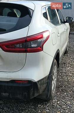 Внедорожник / Кроссовер Nissan Qashqai 2019 в 