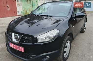 Позашляховик / Кросовер Nissan Qashqai 2012 в Чернігові