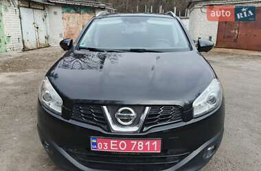 Позашляховик / Кросовер Nissan Qashqai 2012 в Чернігові