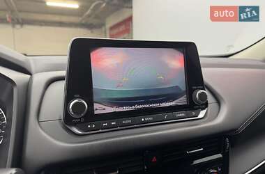 Внедорожник / Кроссовер Nissan Qashqai 2021 в 