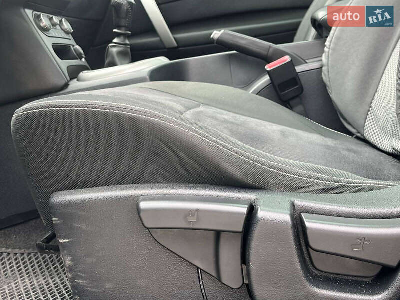 Позашляховик / Кросовер Nissan Qashqai 2012 в Львові