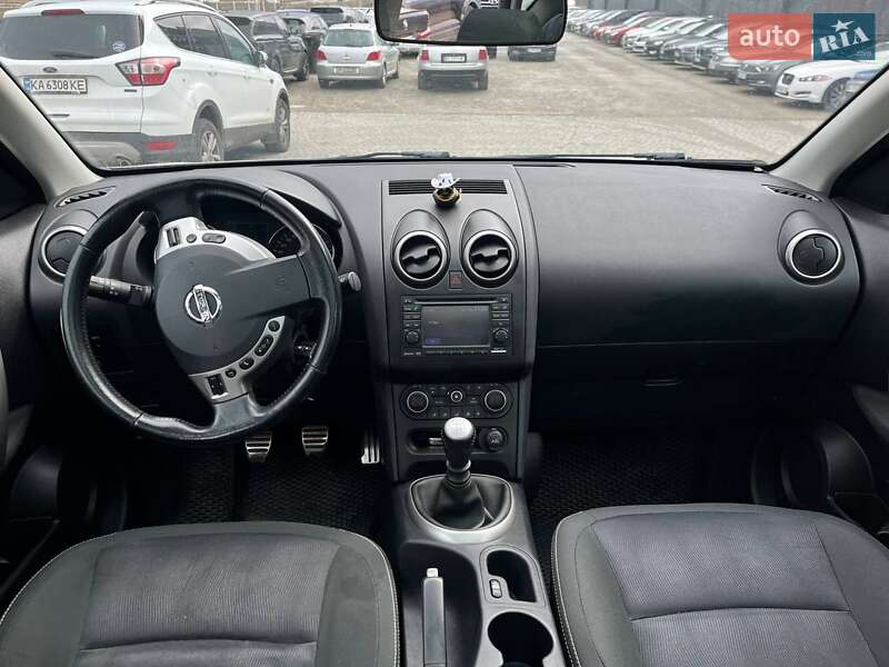 Позашляховик / Кросовер Nissan Qashqai 2012 в Львові