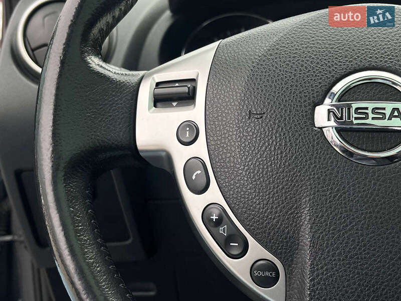 Позашляховик / Кросовер Nissan Qashqai 2012 в Львові