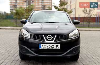Внедорожник / Кроссовер Nissan Qashqai 2013 в 