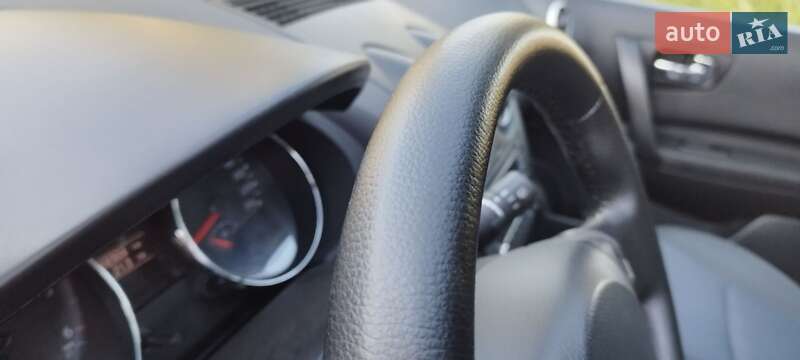 Позашляховик / Кросовер Nissan Qashqai 2013 в Ковелі