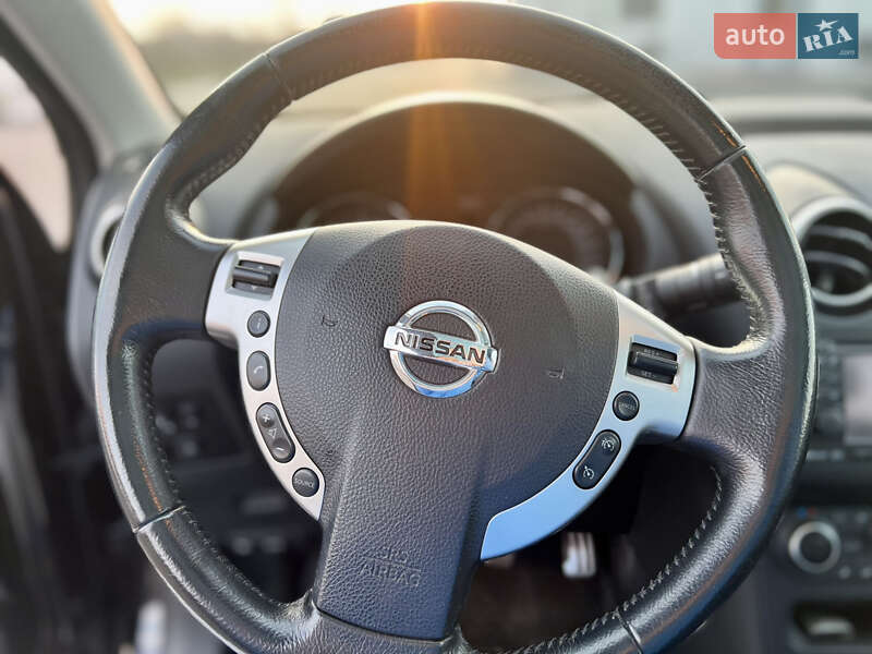 Внедорожник / Кроссовер Nissan Qashqai 2011 в Луцке