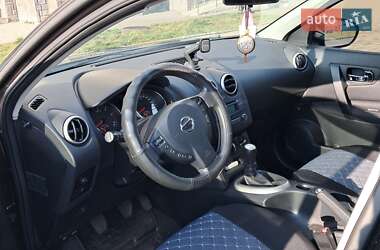 Внедорожник / Кроссовер Nissan Qashqai 2013 в 