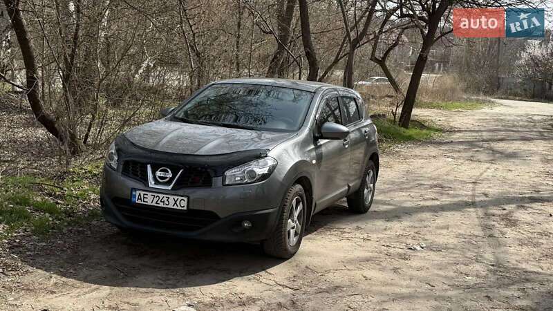 Позашляховик / Кросовер Nissan Qashqai 2012 в Дніпрі