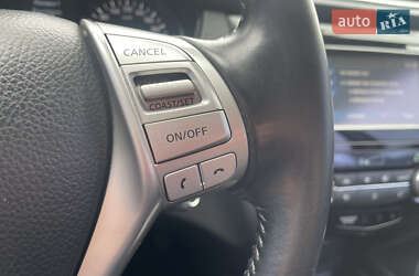 Внедорожник / Кроссовер Nissan Qashqai 2017 в 