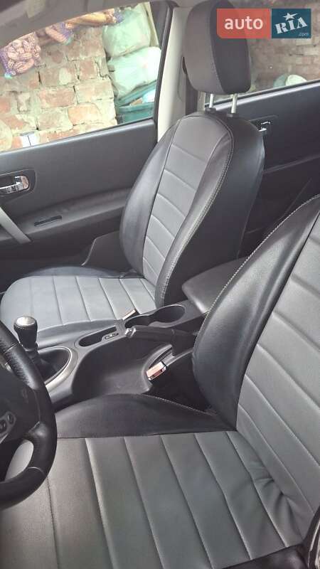 Внедорожник / Кроссовер Nissan Qashqai 2010 в Луцке фото 11 Внедорожник / Кроссовер Nissan Qashqai 2010 в Луцке