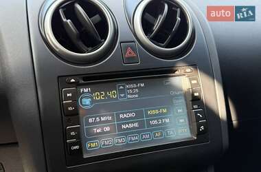 Внедорожник / Кроссовер Nissan Qashqai 2012 в 