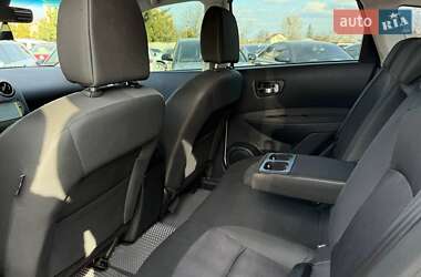 Внедорожник / Кроссовер Nissan Qashqai 2012 в 