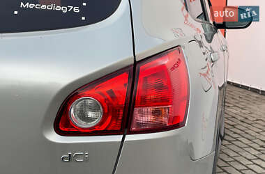 Внедорожник / Кроссовер Nissan Qashqai 2009 в 