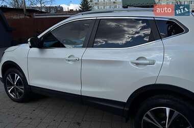 Внедорожник / Кроссовер Nissan Qashqai 2019 в 