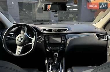 Внедорожник / Кроссовер Nissan Qashqai 2019 в 