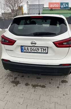 Внедорожник / Кроссовер Nissan Qashqai 2018 в 
