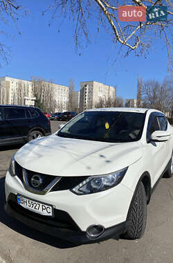 Позашляховик / Кросовер Nissan Qashqai 2016 в 