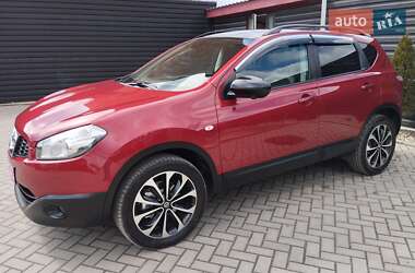 Внедорожник / Кроссовер Nissan Qashqai 2013 в 
