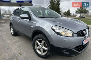 Внедорожник / Кроссовер Nissan Qashqai 2011 в 