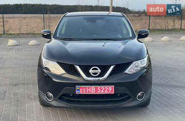 Внедорожник / Кроссовер Nissan Qashqai 2014 в 