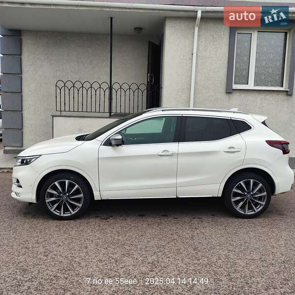 Внедорожник / Кроссовер Nissan Qashqai 2020 в Ровно
