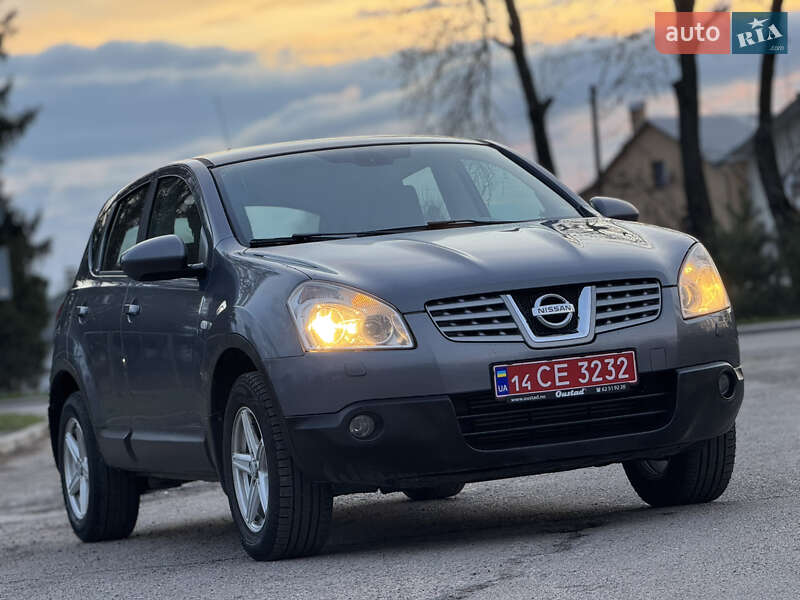 Внедорожник / Кроссовер Nissan Qashqai 2009 в Самборе