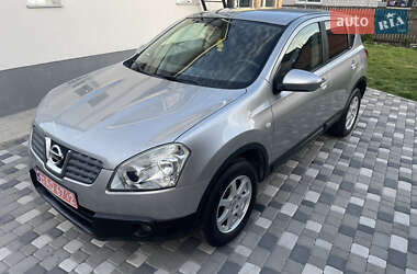 Внедорожник / Кроссовер Nissan Qashqai 2008 в 